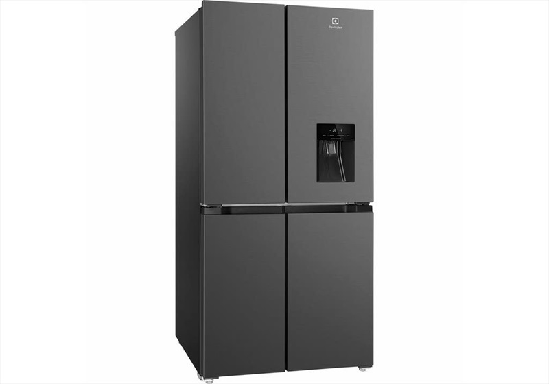 tu-lanh-electrolux-inverter-492-l-eqe4960a-b-2.jpg